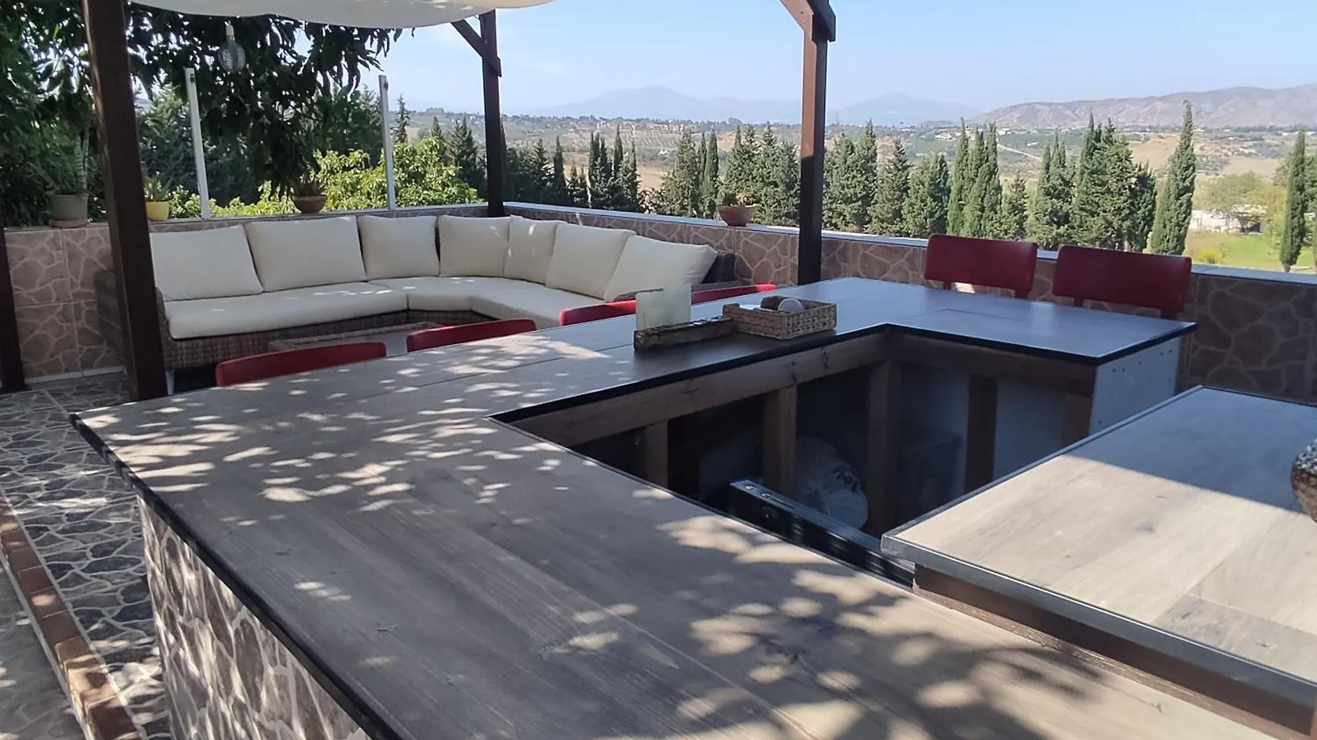 Finca Vista El Montanes マラガ スペイン